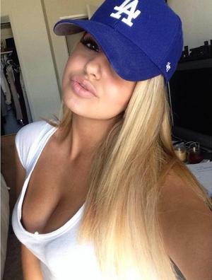 A shout out to my fav team...the LA Dodgers...Sieana